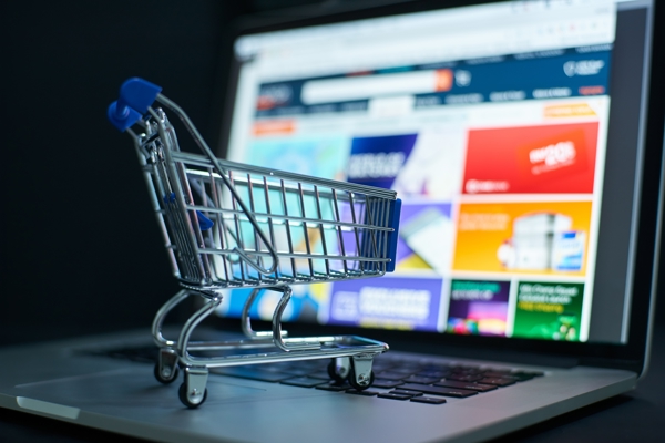 E-commerce that drives sales and builds customer loyalty